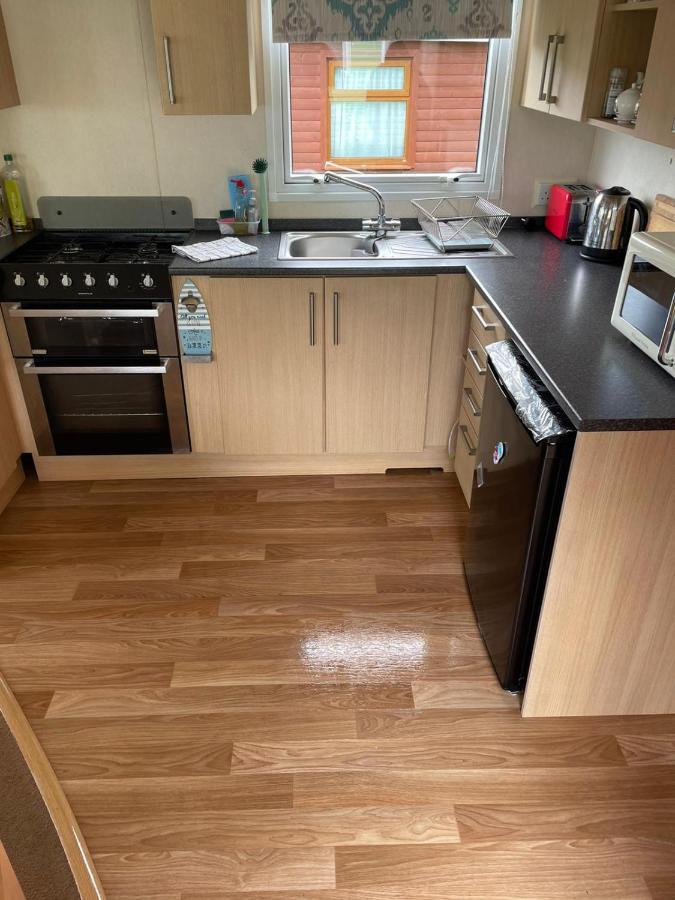 Van Number 123 Beautiful Caravan Sleeps 4 Aberystwyth Exteriér fotografie