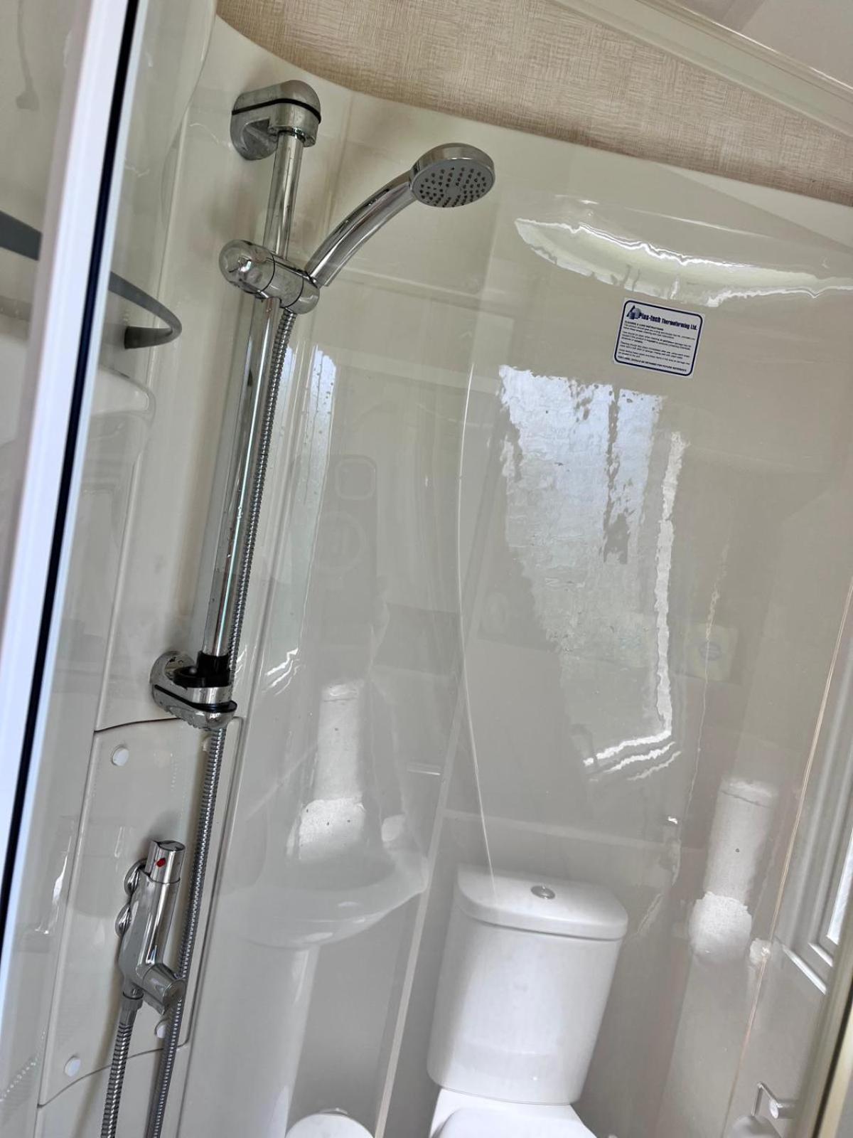Van Number 123 Beautiful Caravan Sleeps 4 Aberystwyth Exteriér fotografie