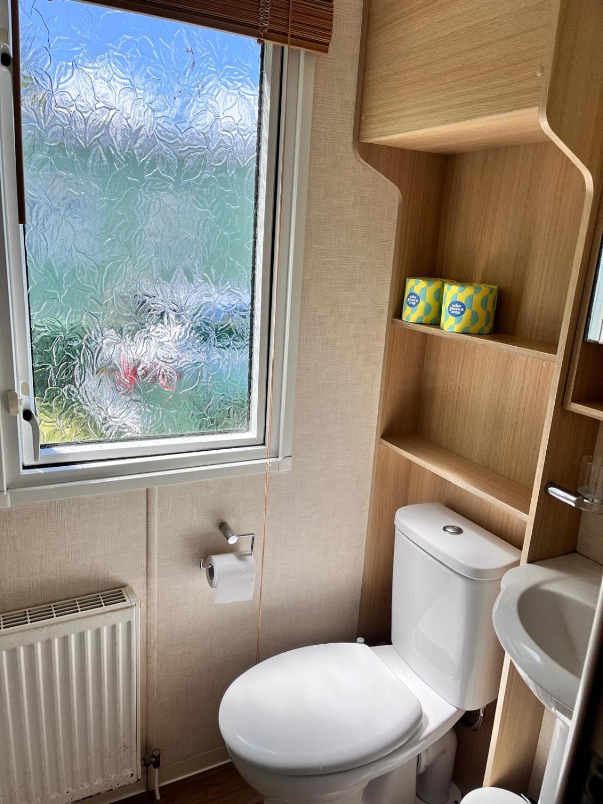 Van Number 123 Beautiful Caravan Sleeps 4 Aberystwyth Exteriér fotografie